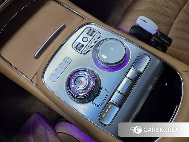 Genesis G90 (RS4) id 3453011 из Кореи 19