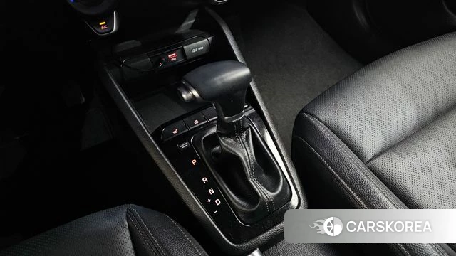 Kia Stonic id 4448221 из Кореи 32