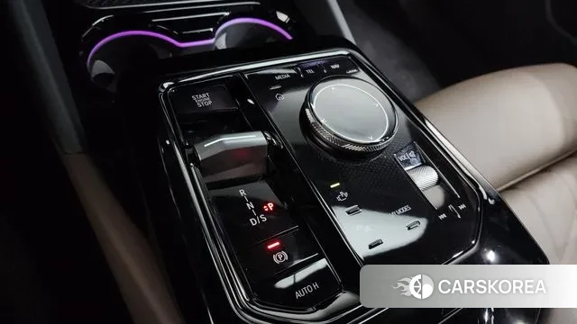 BMW 5 Series (G60) id 3462069 из Кореи 19