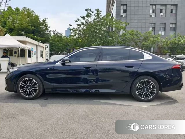 BMW 5 series id 4240486 из Китая 9