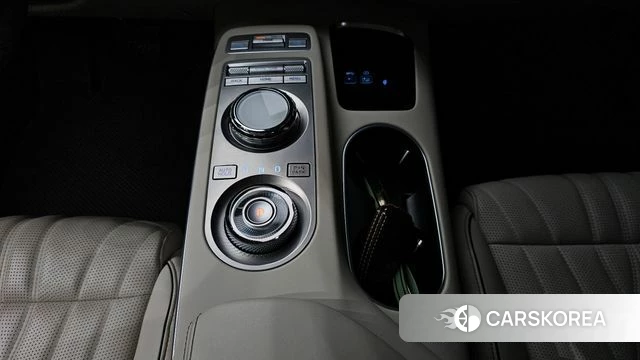 Genesis GV70 id 3806103 из Кореи 19