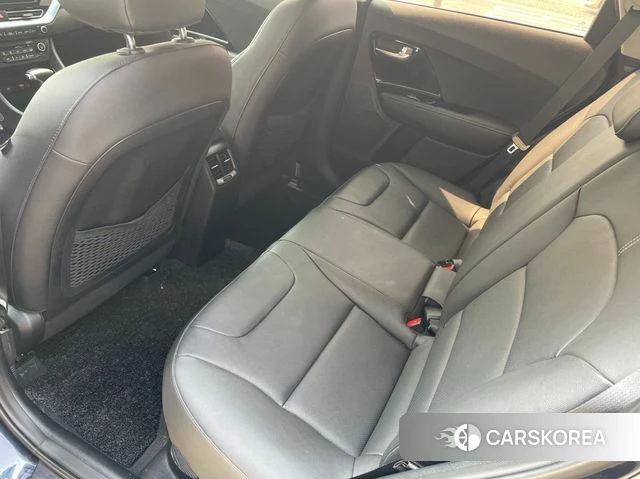 Kia The New Niro id 3834161 из Кореи 17