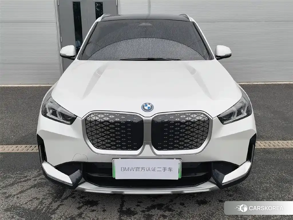 BMW iX1 id 4617207 из Китая 9