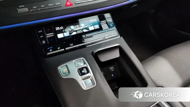 Hyundai The New Grandeur IG id 3777227 из Кореи 19