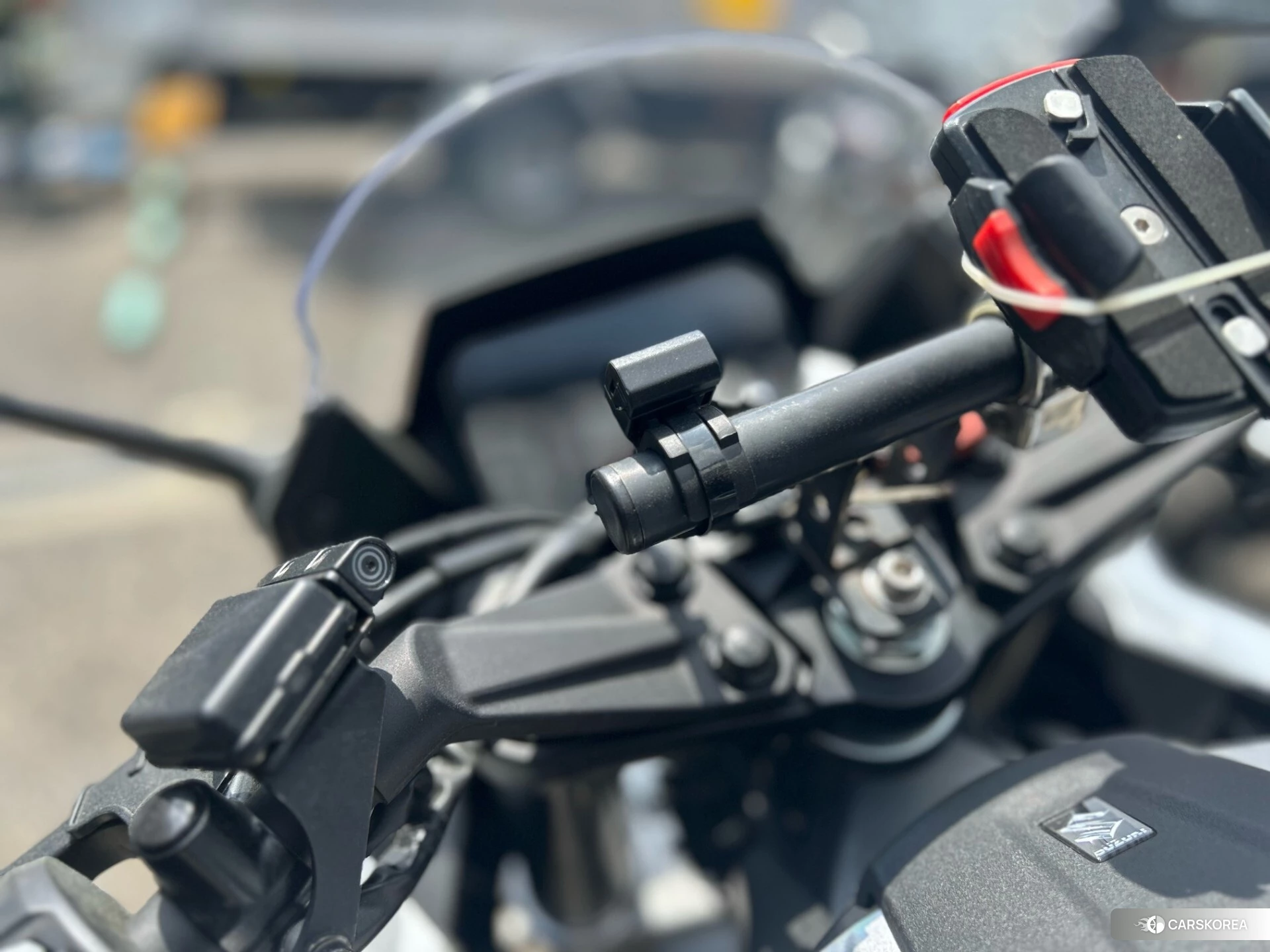 Suzuki GSX-8R id 3947955 из Японии 11