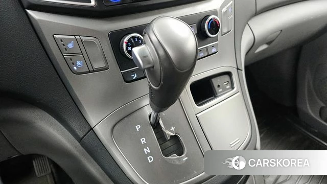 Hyundai The New Grand Starex id 4196595 из Кореи 19