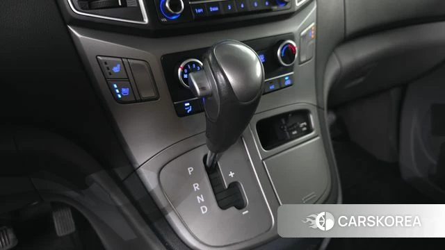 Hyundai The New Grand Starex id 4233112 из Кореи 19