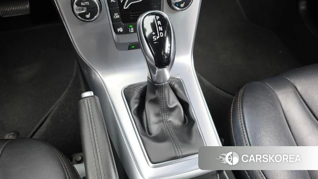 Volvo V40 Cross-Country id 4698784 из Кореи 19