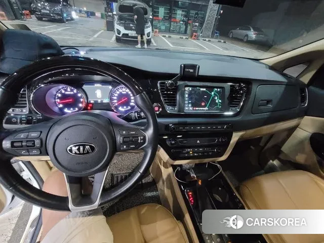 Kia The New Carnival id 3325155 из Кореи 19