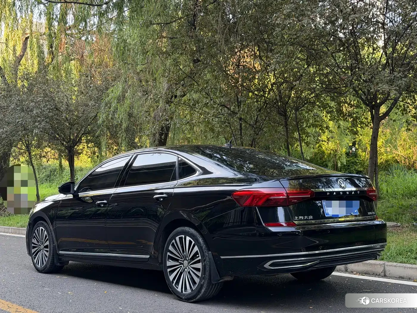 Volkswagen Passat id 4578332 из Китая 10