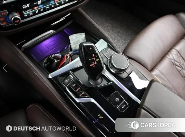 BMW 5 Series (G30) id 3478503 из Кореи 19