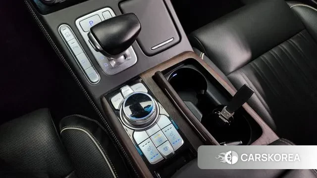 Genesis G90 id 3489491 из Кореи 19