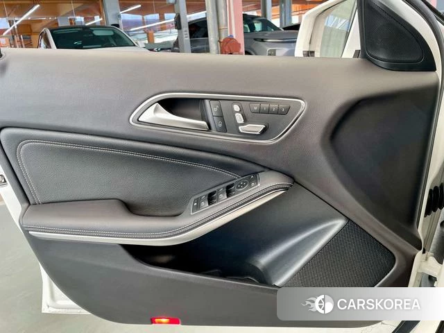 Mercedes-Benz GLA id 4253774 из Китая 17