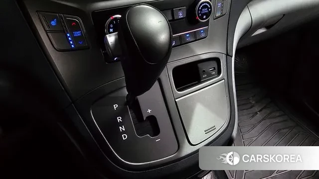 Hyundai The New Grand Starex id 3038762 из Кореи 19