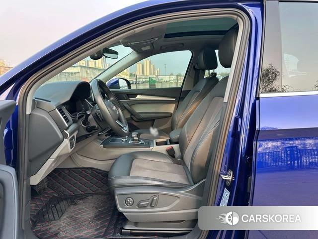 Audi Q5L id 4208880 из Китая 26