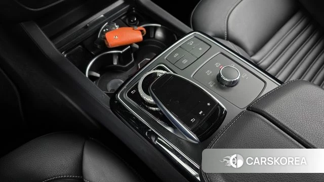 Mercedes-Benz GLE - Class W166 id 3861672 из Кореи 19