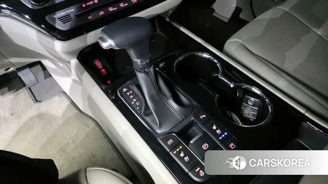 Kia The New Carnival id 3330283 из Кореи 19