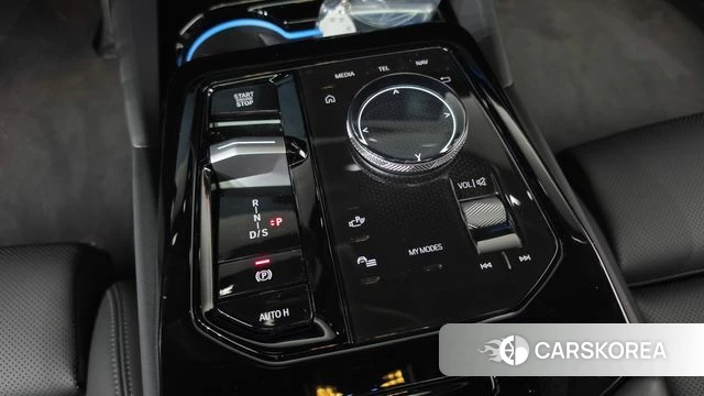 BMW 5 Series (G60) id 4847447 из Кореи 19