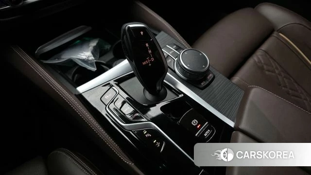 BMW 6 Series GT (G32) id 4309013 из Кореи 31