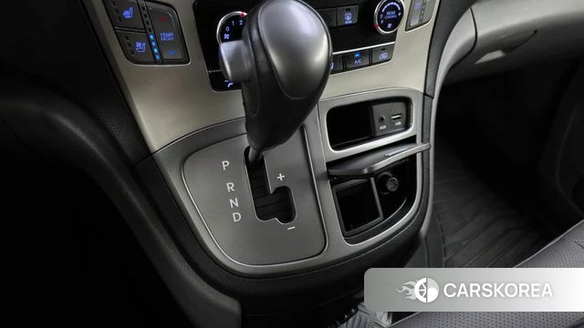 Hyundai The New Grand Starex id 4568791 из Кореи 29
