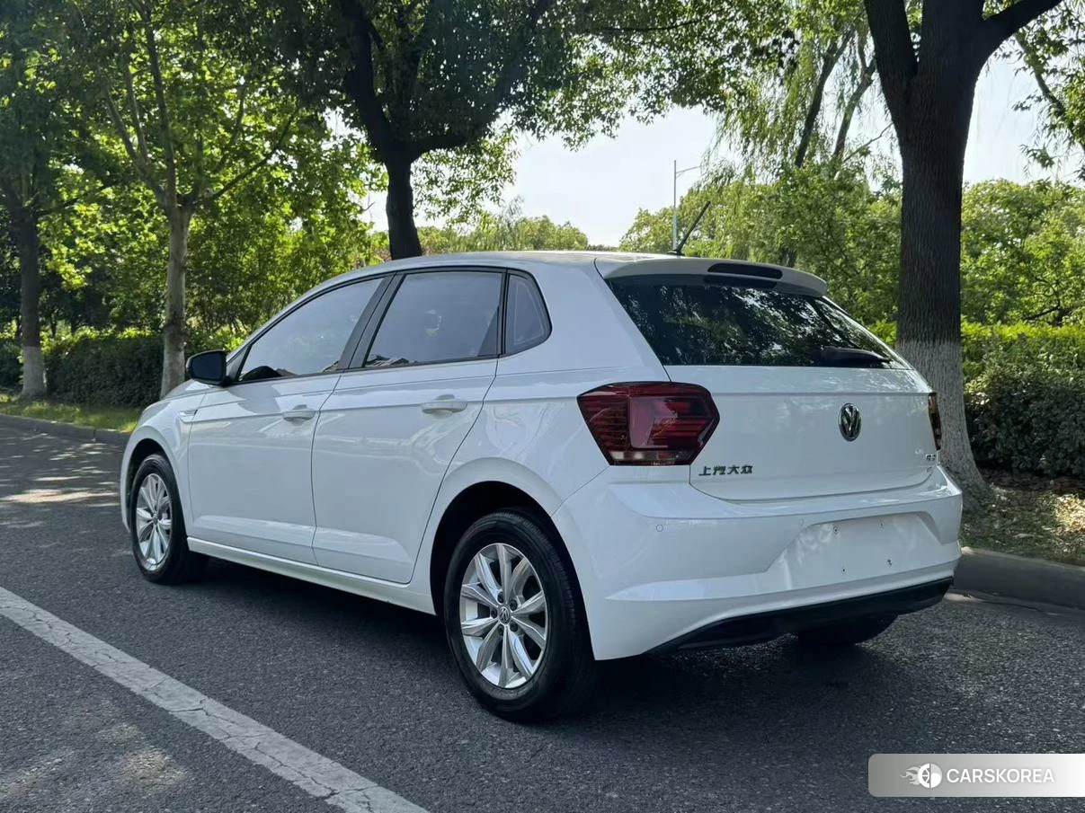 Volkswagen Polo id 4452343 из Китая 10