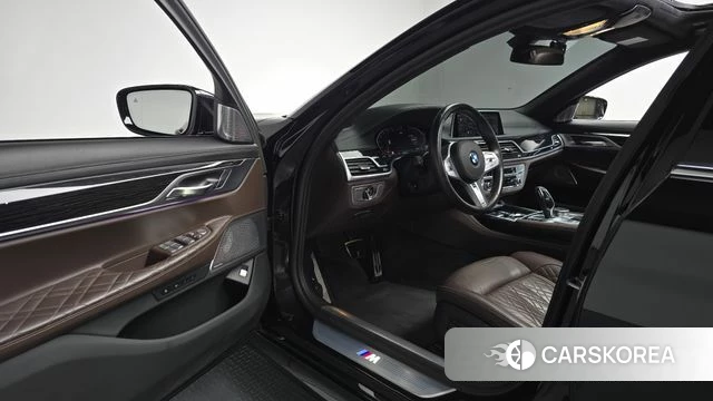 BMW 7 Series (G11) id 4355226 из Кореи 33