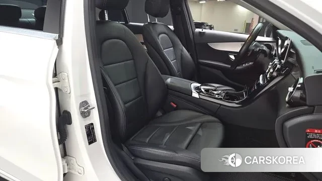 Mercedes-Benz C-Class W205 id 3469222 из Кореи 19