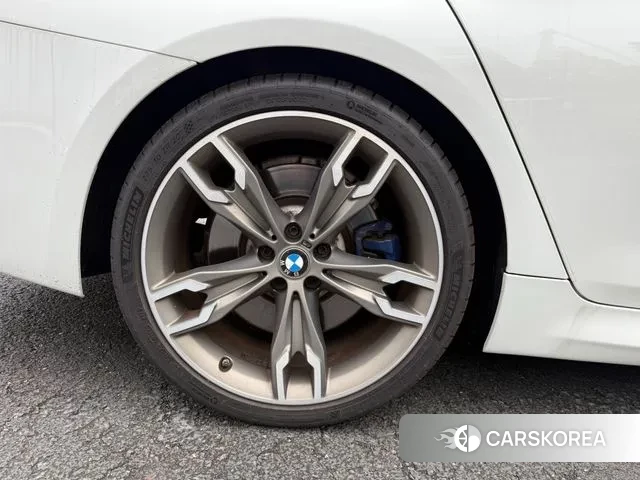 BMW 5 Series (G30) id 3132753 из Кореи 19