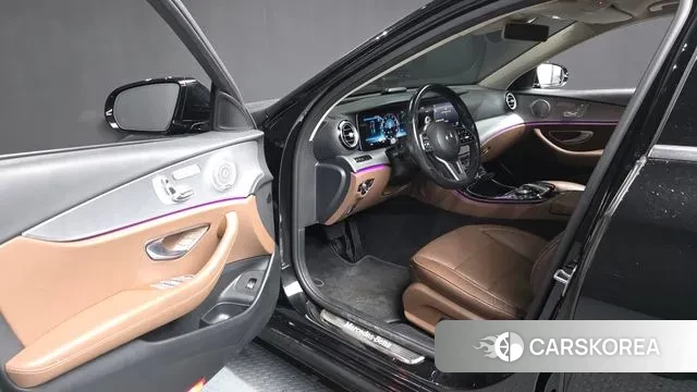 Mercedes-Benz E-Class W213 id 3753916 из Кореи 19