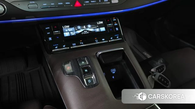 Hyundai The New Grandeur IG Hybrid id 4943310 из Кореи 33