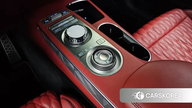 Genesis GV70 id 3281323 из Кореи 19