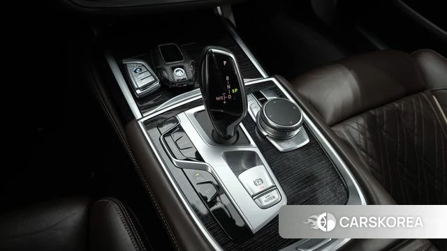 BMW 7 Series (G11) id 3885745 из Кореи 19