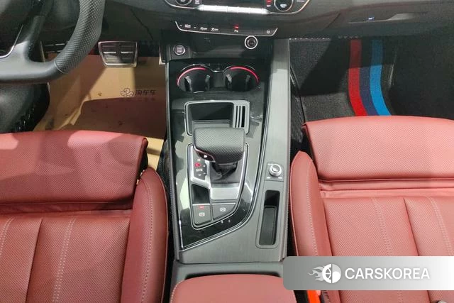 Audi A4L id 4275809 из Китая 16