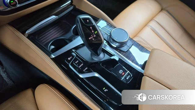 BMW 5 Series (G30) id 3923318 из Кореи 19