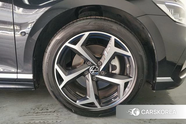 Volkswagen Magotan id 4273276 из Китая 16