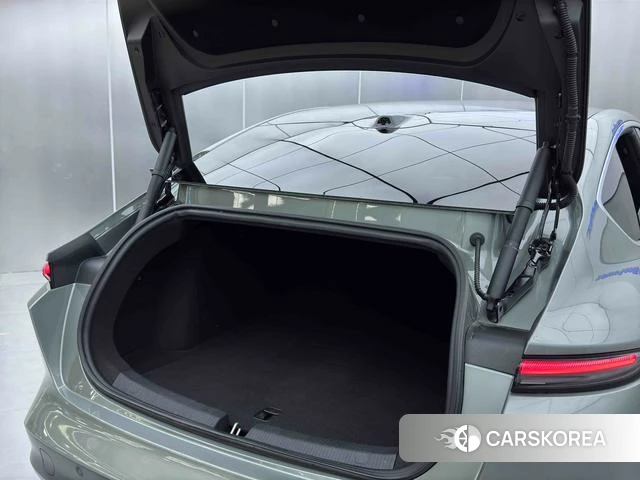 Weilai ET5 id 4190463 из Китая 23