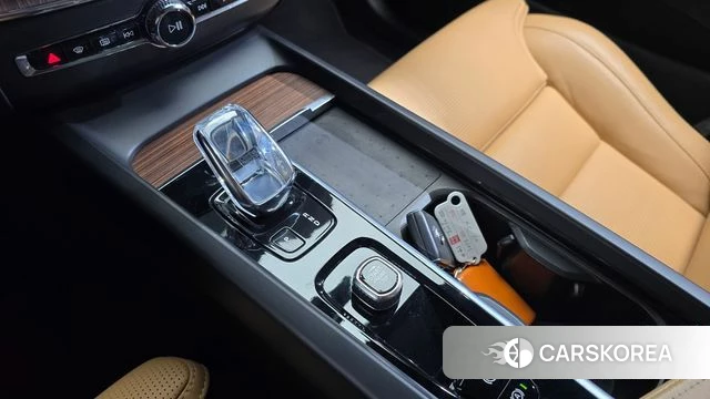Volvo XC60 second Generation id 4609166 из Кореи 31