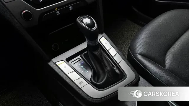 Hyundai Avante AD id 3552950 из Кореи 19