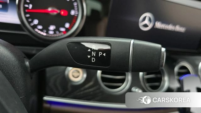 Mercedes-Benz E-Class W213 id 4233187 из Кореи 30