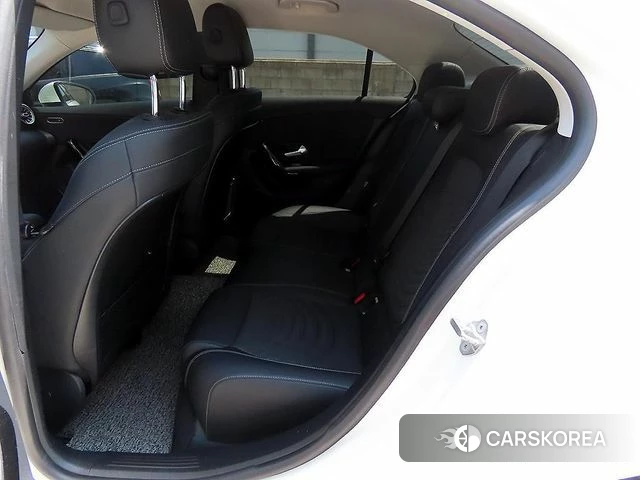 Mercedes-Benz A-Class W177 id 4542923 из Кореи 18