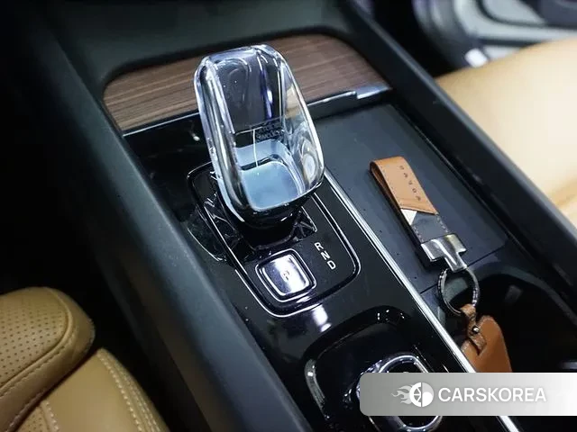 Volvo XC60 second Generation id 2900057 из Кореи 19