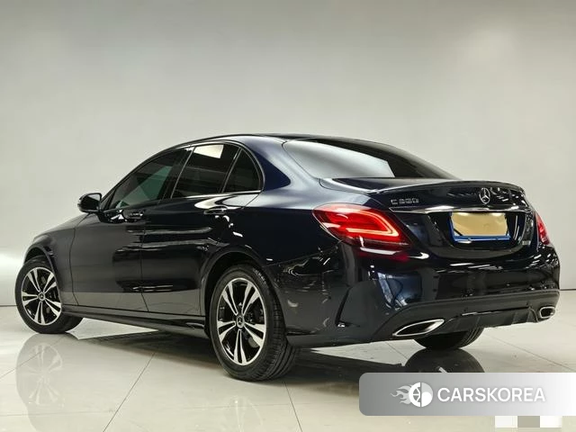 Mercedes-Benz Class C id 4208129 из Китая 18