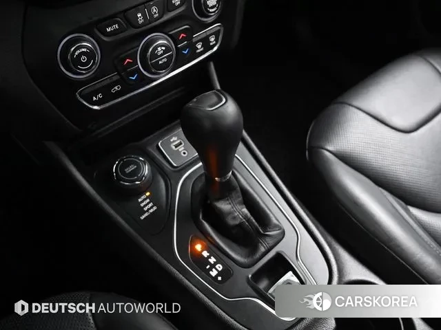 Jeep Cherokee (KL) id 3313285 из Кореи 19