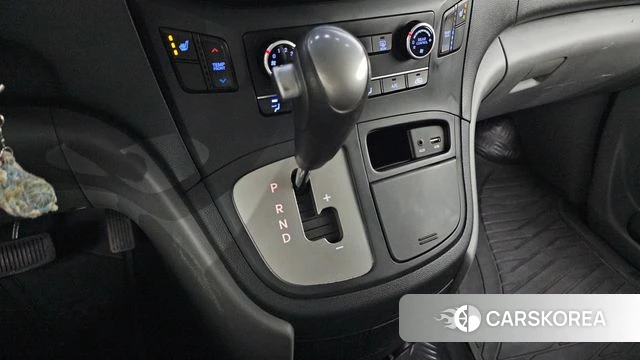 Hyundai The New Grand Starex id 4465676 из Кореи 19
