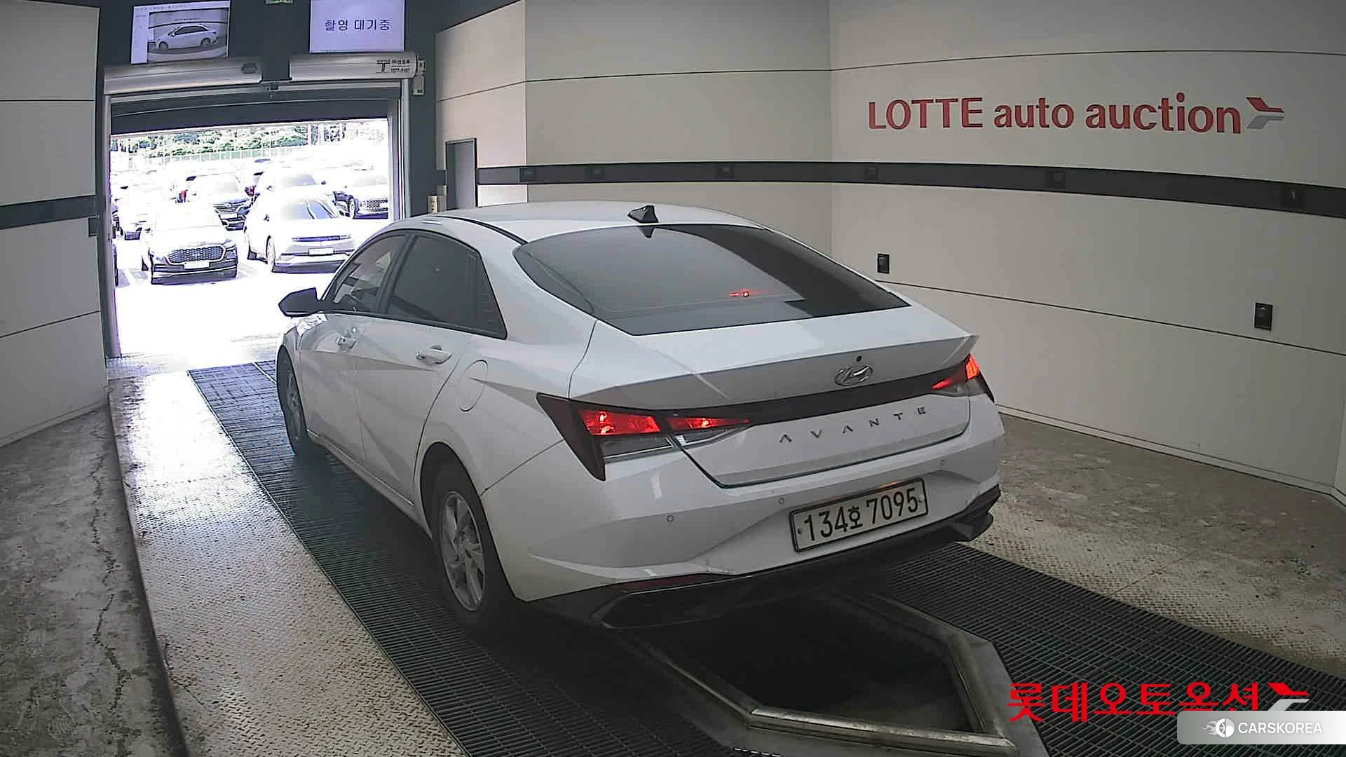 Hyundai Avante id 4664299 из Кореи 36