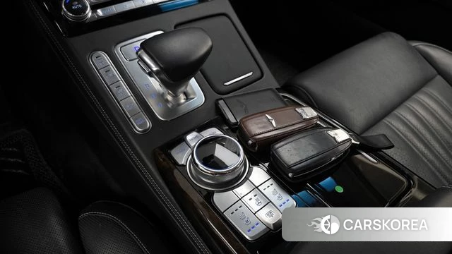 Genesis G90 id 3879571 из Кореи 19