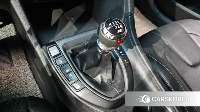 Hyundai Veloster (JS) id 4251172 из Кореи 29