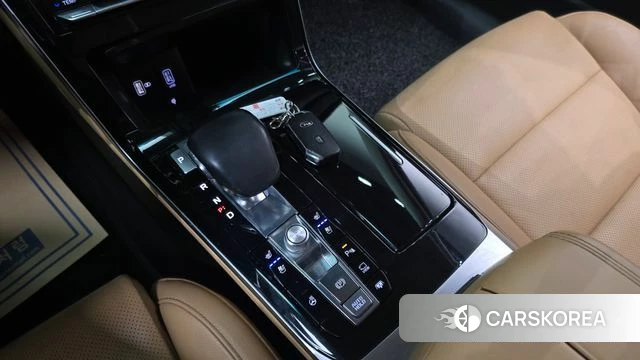 Kia K7 Premier Hybrid id 3820438 из Кореи 19