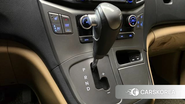 Hyundai The New Grand Starex id 3813397 из Кореи 19