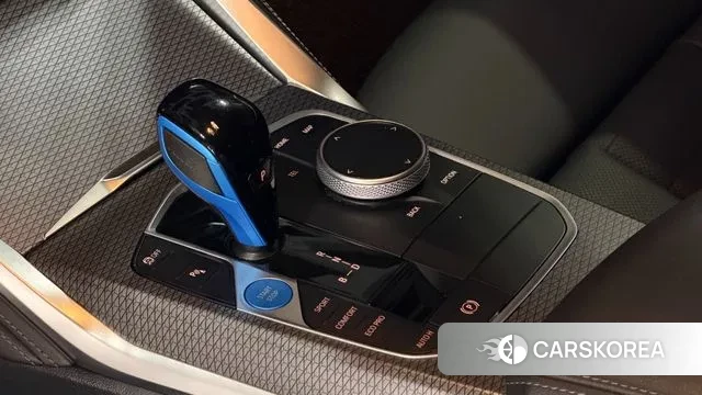 BMW i4 id 3695619 из Кореи 19